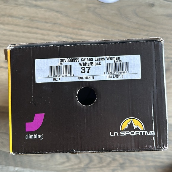 La Sportiva Katana Lace Rock Climbing Shoes White Black Size 5.5 - Picture 6 of 6
